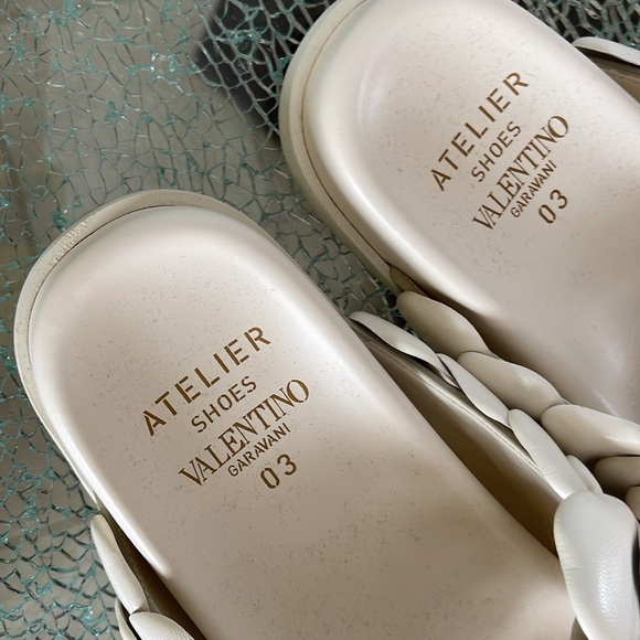 VALENTINO GERAVANI Rose Edition Atelier Petal Slide w/Box and Dustbag - Picture 4 of 15